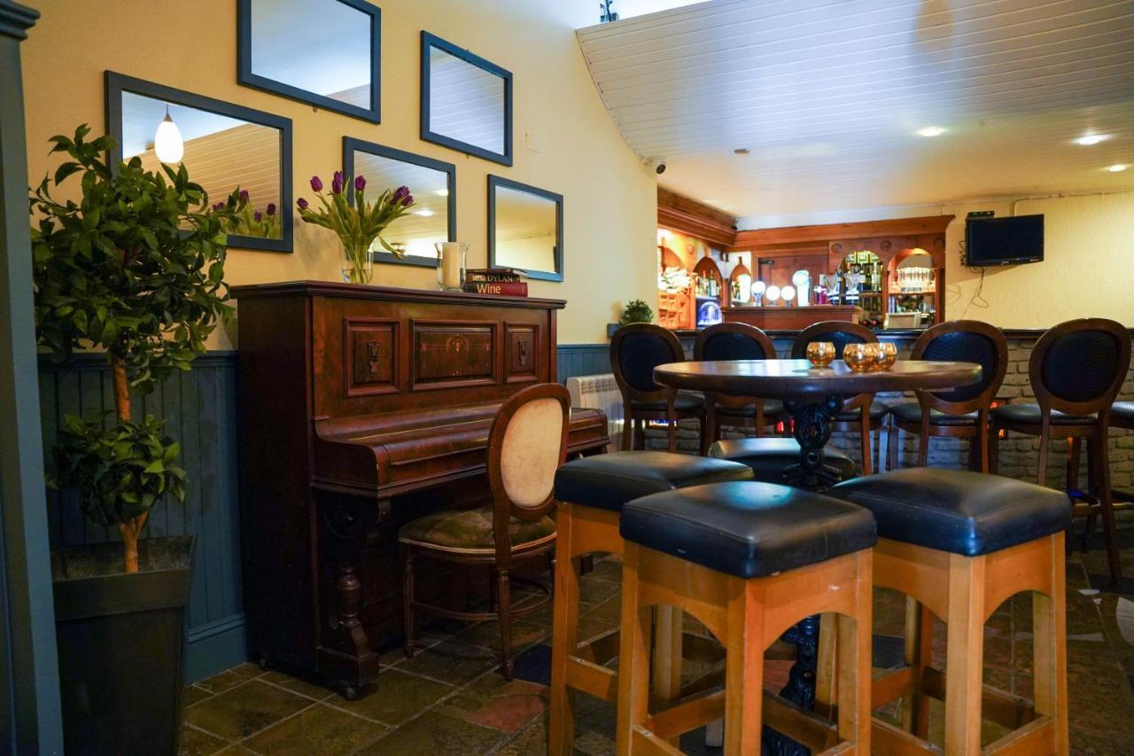 Alcock & Brown Hotel Клифдън Екстериор снимка