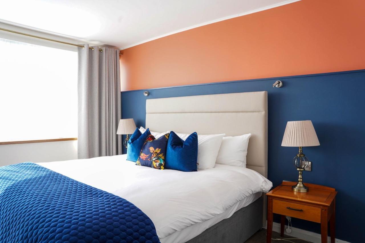 Alcock & Brown Hotel Клифдън Екстериор снимка