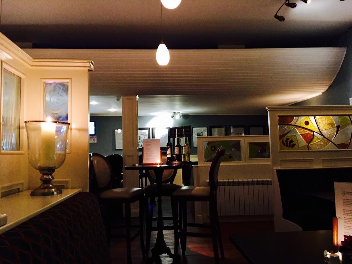 Alcock & Brown Hotel Клифдън Екстериор снимка