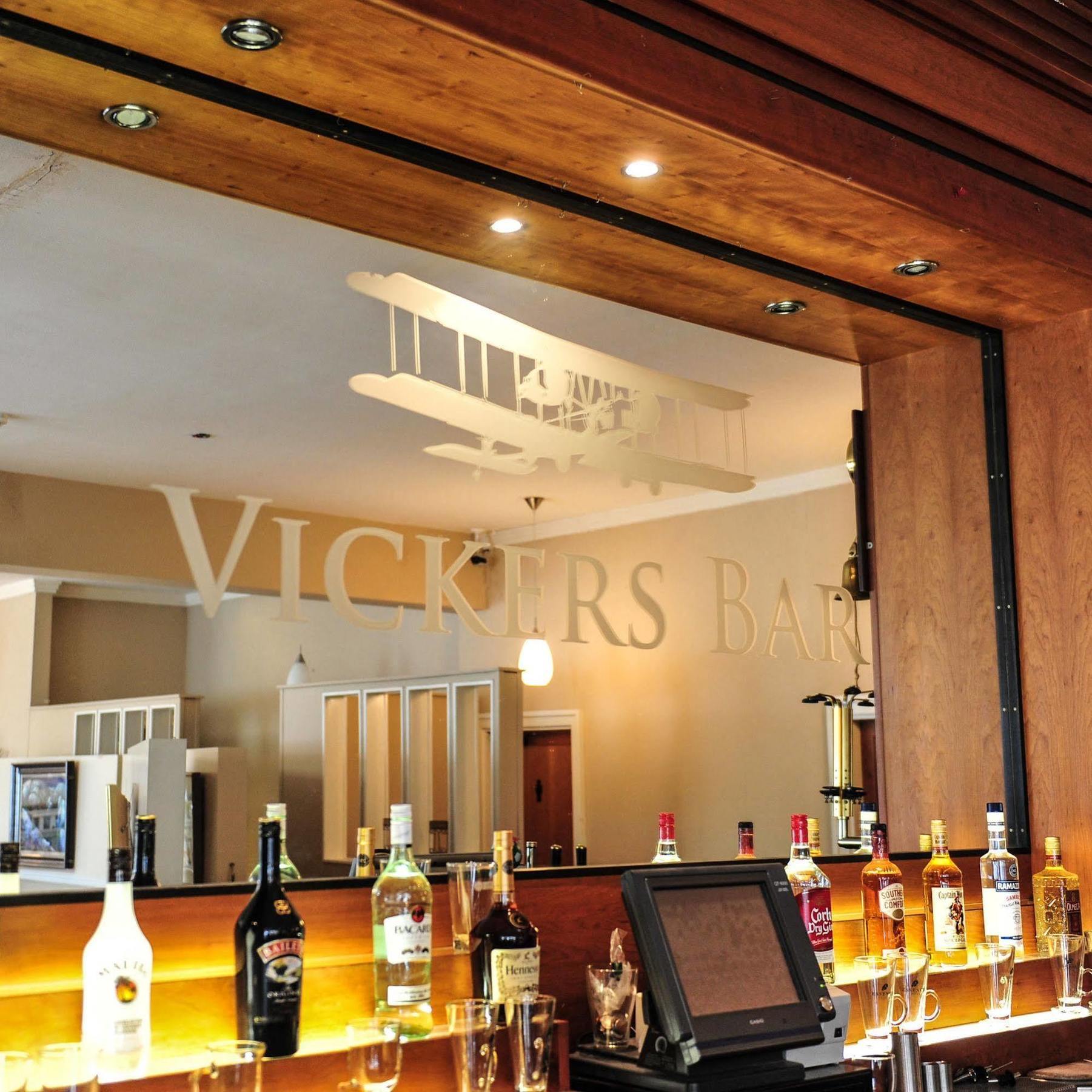 Alcock & Brown Hotel Клифдън Екстериор снимка