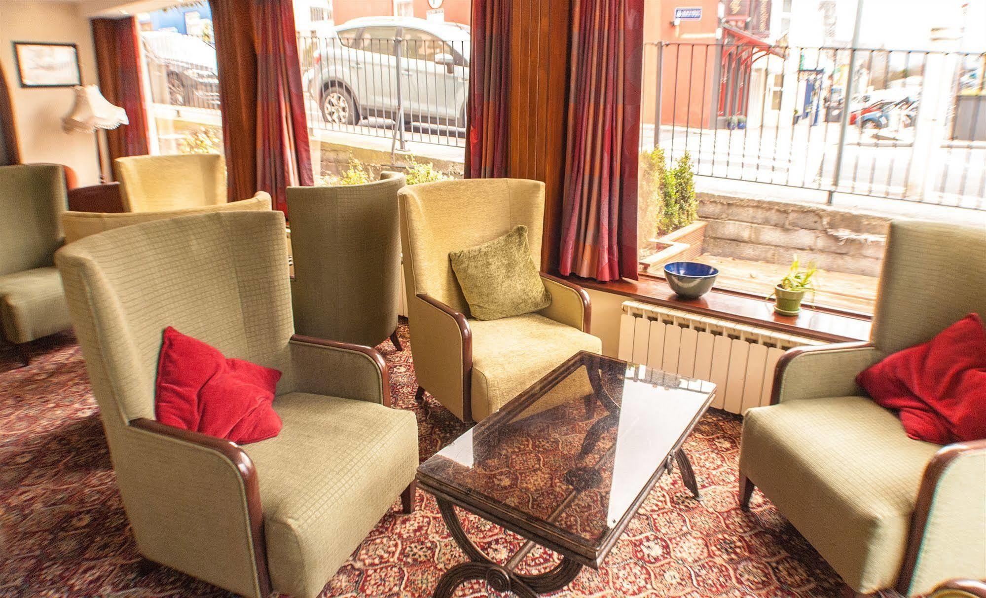 Alcock & Brown Hotel Клифдън Екстериор снимка
