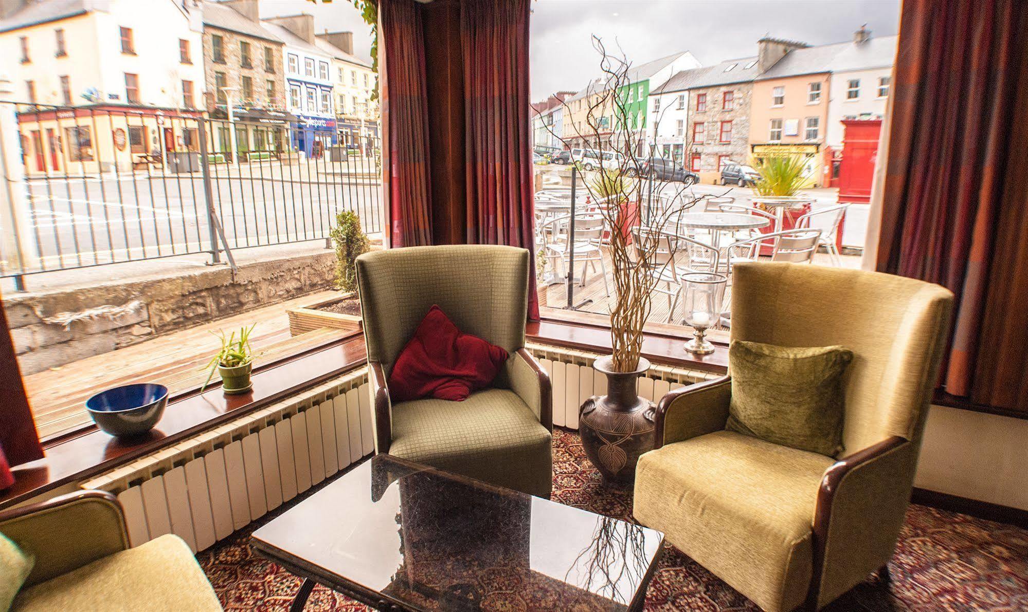 Alcock & Brown Hotel Клифдън Екстериор снимка
